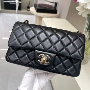 Chanel Women Pre-Loved Bag Very Good Condition